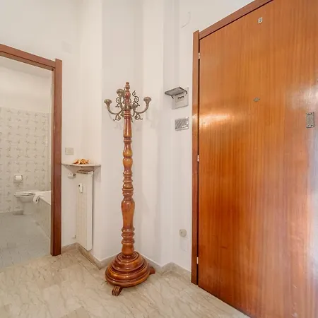 Guesthost - Rapallo Bellavista Vintage Flat *