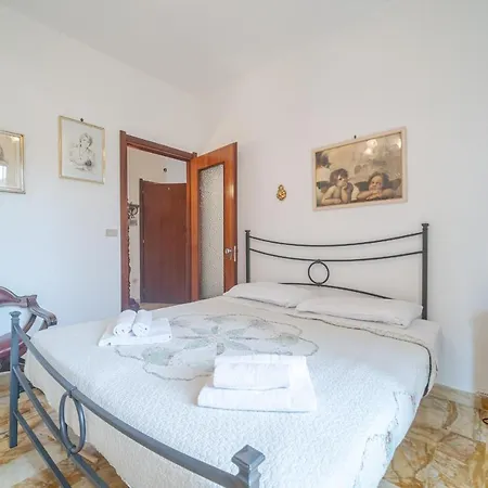 Guesthost - Bellavista Vintage Flat
