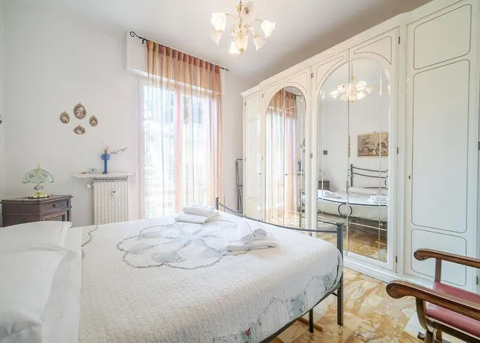 Apartman Guesthost - Bellavista Vintage Flat